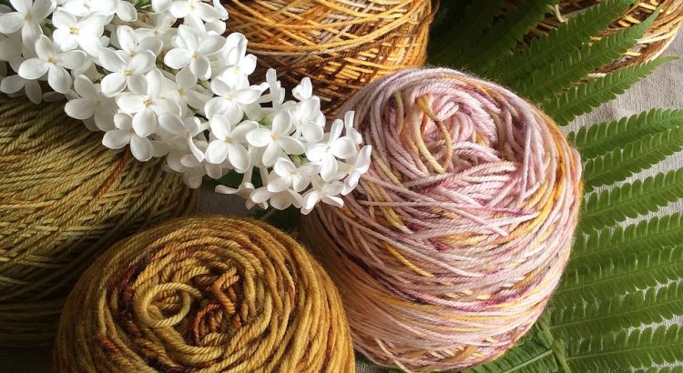 Ball Of Wool Wool Knitting Yarn  - MOIH55 / Pixabay