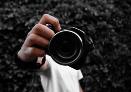 Camera Man Lens Focus Hand Tool - luisambrosgomez / Pixabay