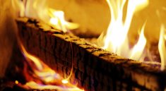 Fireplace Fire Wood Embers Flame  - thetimehiker / Pixabay