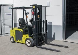 Machine Forklift Logistics - emkanicepic / Pixabay