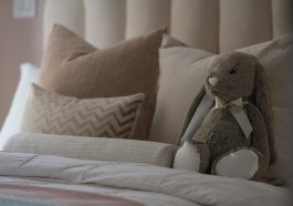 Bedroom Bed Stuffed Toy Plush Toy  - michasekdzi / Pixabay