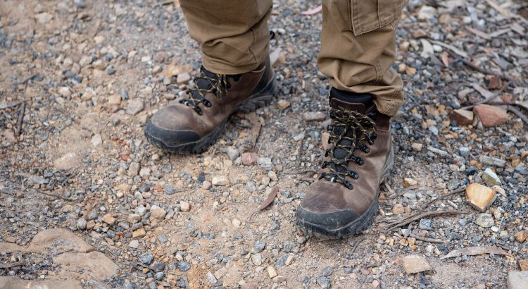Boots Hiking Boots Work Boots  - pen_ash / Pixabay