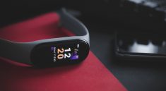 Fitness Band Fitness Tracker  - PillyNG / Pixabay