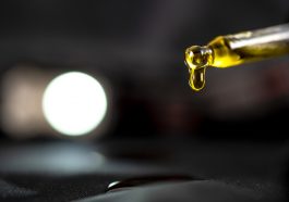 Cbd Oil Cannabis Oil Hash Oil - everweedcbd / Pixabay