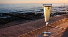 Drink Glass Alcohol Wine Sea  - romavor / Pixabay